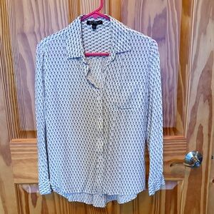Velvet Heart White w/ Blue Paisley pattern Button Down Shirt